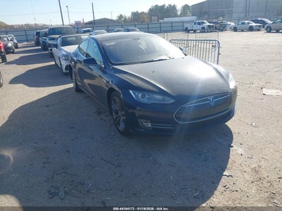 TESLA MODEL S 2014