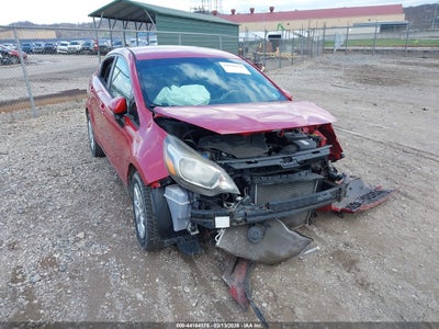 KIA RIO 2015