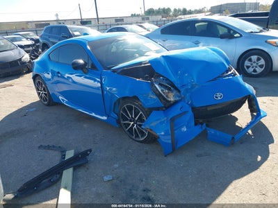 TOYOTA GR86 2023