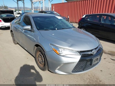 TOYOTA CAMRY 2015