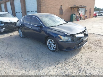 NISSAN MAXIMA 2013