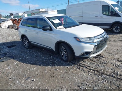 MITSUBISHI OUTLANDER 2018