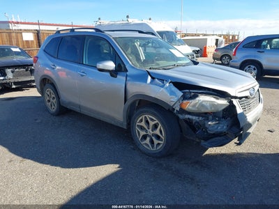 SUBARU FORESTER 2019
