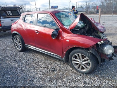 NISSAN JUKE 2012