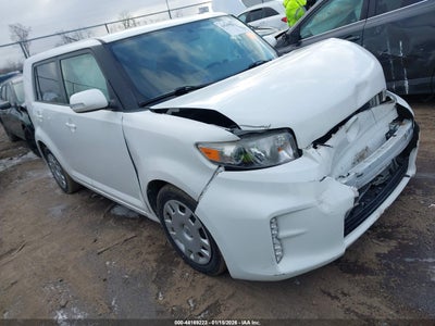 SCION XB 2015