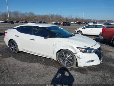 NISSAN MAXIMA 2016