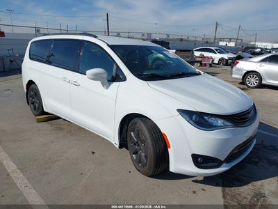 CHRYSLER PACIFICA HYBRID 2019