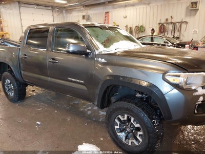 TOYOTA TACOMA 2016