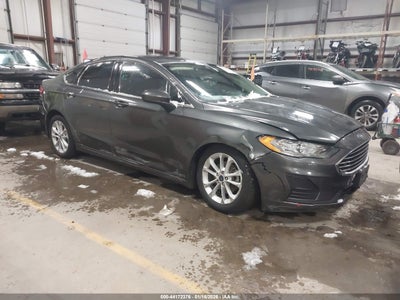 FORD FUSION HYBRID 2019