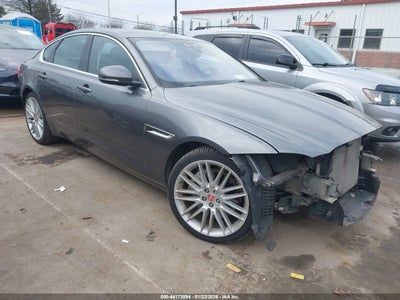 JAGUAR XF 2017