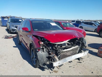 INFINITI QX30 2018