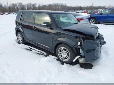 SCION XB 2012