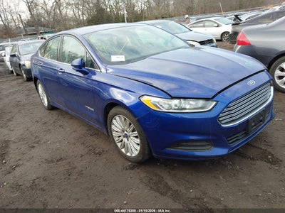 FORD FUSION HYBRID 2015