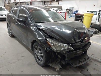 TOYOTA YARIS 2019