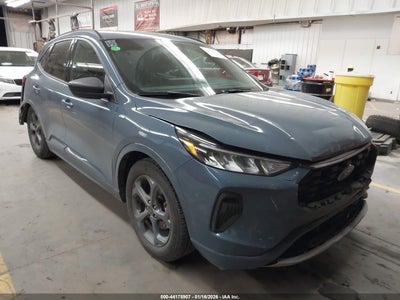 FORD ESCAPE 2023
