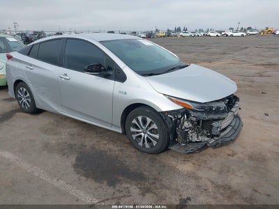 TOYOTA PRIUS PRIME 2021