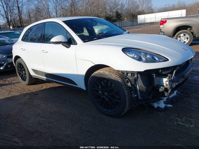 PORSCHE MACAN 2018