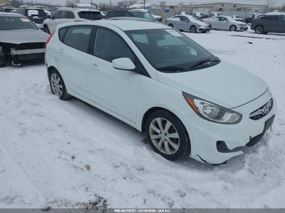 HYUNDAI ACCENT 2012