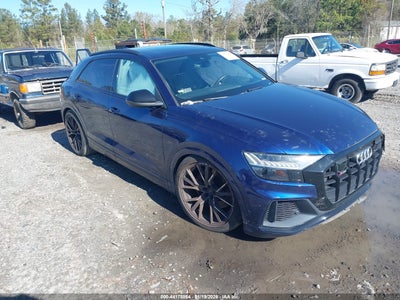 AUDI SQ8 2021