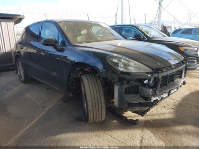 PORSCHE CAYENNE 2019