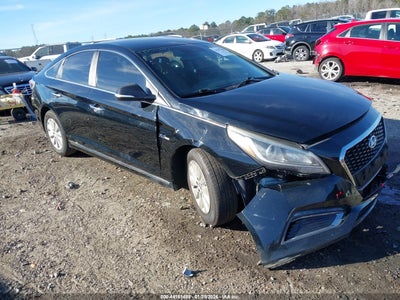HYUNDAI SONATA HYBRID 2016