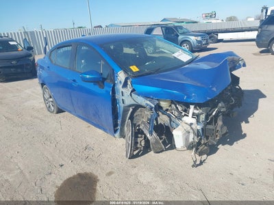 NISSAN VERSA 2020
