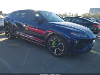 LAMBORGHINI URUS 2019