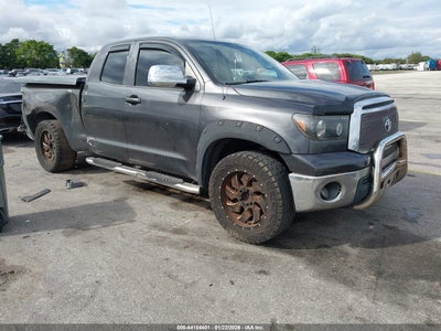 TOYOTA TUNDRA 2012