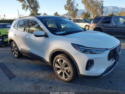 FORD ESCAPE 2023