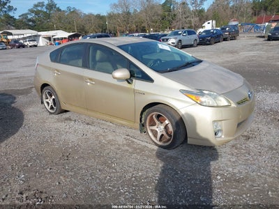 TOYOTA PRIUS 2011