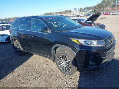 TOYOTA HIGHLANDER 2017