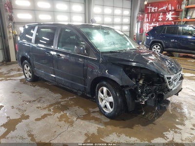 VOLKSWAGEN ROUTAN 2010