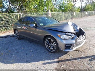 INFINITI Q50 2015