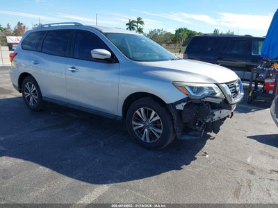 NISSAN PATHFINDER 2017