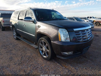 CADILLAC ESCALADE ESV 2008