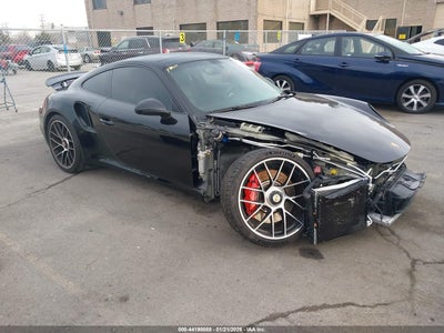 PORSCHE 911 2017
