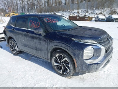 MITSUBISHI OUTLANDER 2024