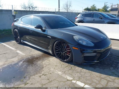 PORSCHE PANAMERA 2014