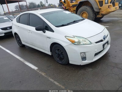 TOYOTA PRIUS 2011