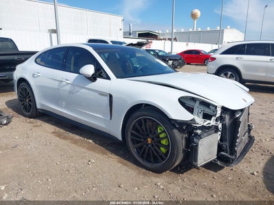 PORSCHE PANAMERA E-HYBRID 2018