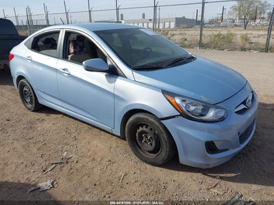 HYUNDAI ACCENT 2013