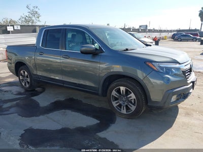 HONDA RIDGELINE 2017