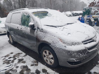 TOYOTA SIENNA 2004