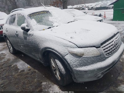 INFINITI FX35 2005