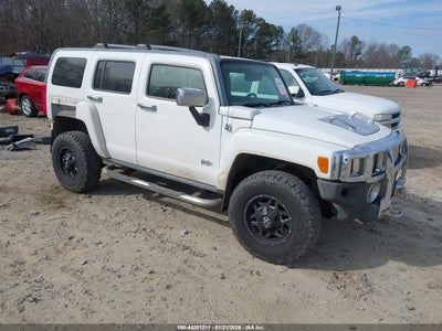 HUMMER H3 SUV 2010