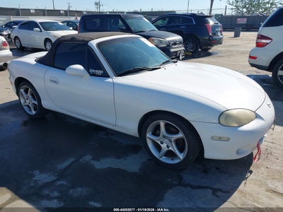 MAZDA MX-5 MIATA 2001