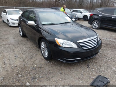 CHRYSLER 200 2012