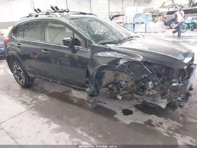 SUBARU CROSSTREK 2016