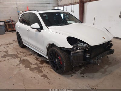 PORSCHE CAYENNE 2016