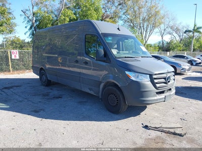 MERCEDES-BENZ SPRINTER 2500 2024